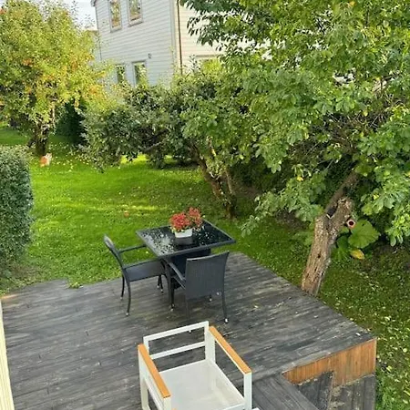 Koselig Pa Ostensjo Med Stor Uteplass Appartamento Oslo