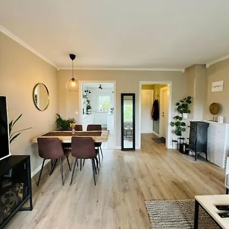 Koselig Pa Ostensjo Med Stor Uteplass Oslo